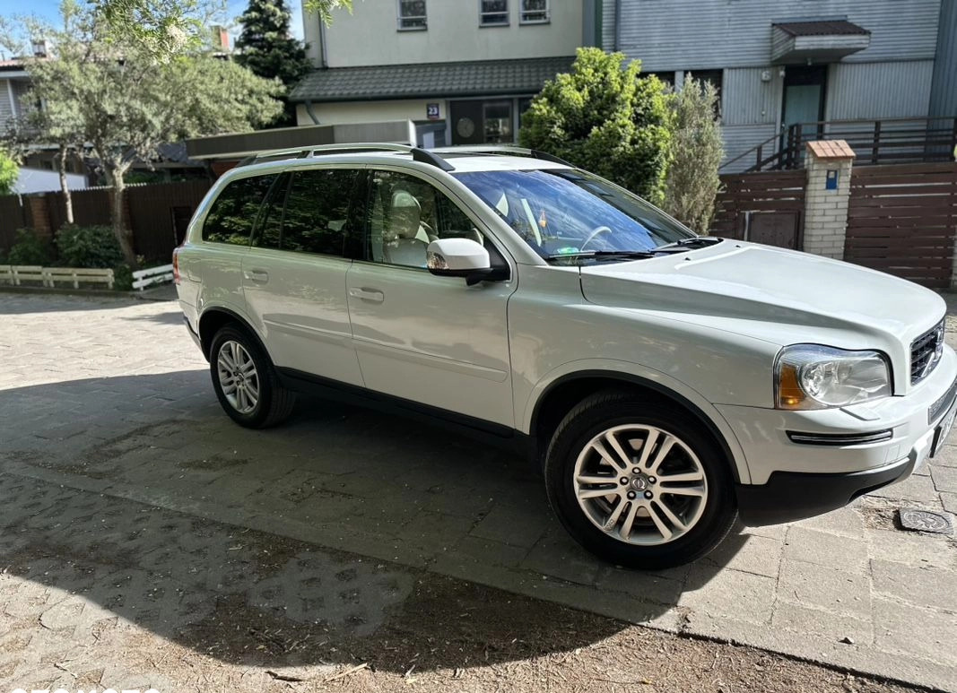 Volvo XC 90 cena 45000 przebieg: 302000, rok produkcji 2011 z Warszawa małe 106